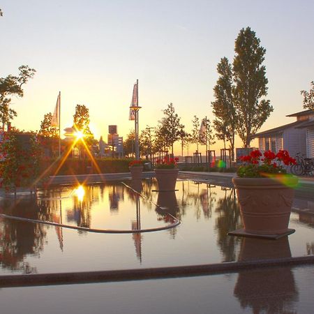 Fewo Mit Meerblick, Gratis Nutzung Vom Ahoi Erlebnisbad Und Sauna In Sellin - Haus Blick Zur See Fewo 06 غورين المظهر الخارجي الصورة