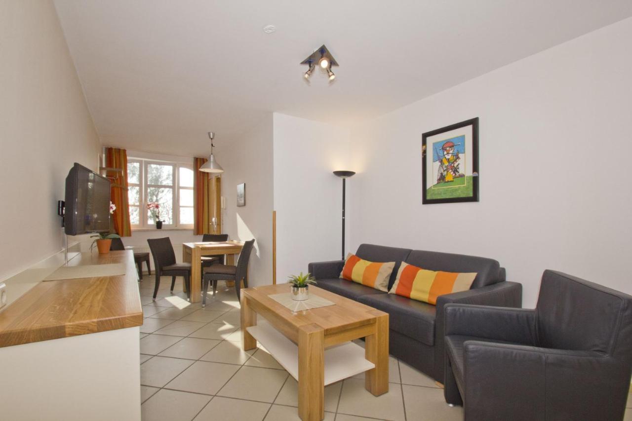 Fewo Mit Meerblick, Gratis Nutzung Vom Ahoi Erlebnisbad Und Sauna In Sellin - Haus Blick Zur See Fewo 06 غورين المظهر الخارجي الصورة